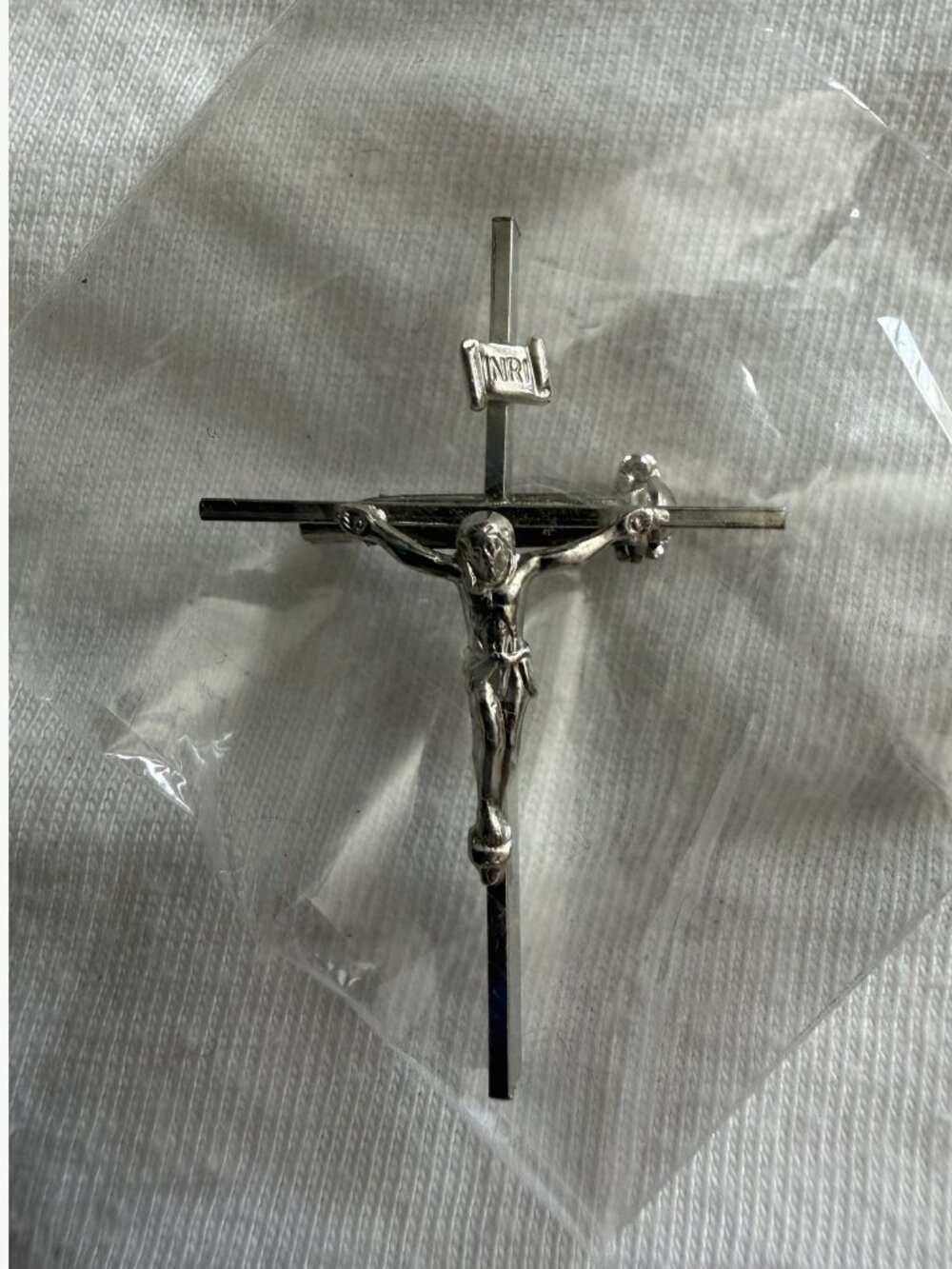 Silver Tone Crucifix Jesus Barrette-Style Clip